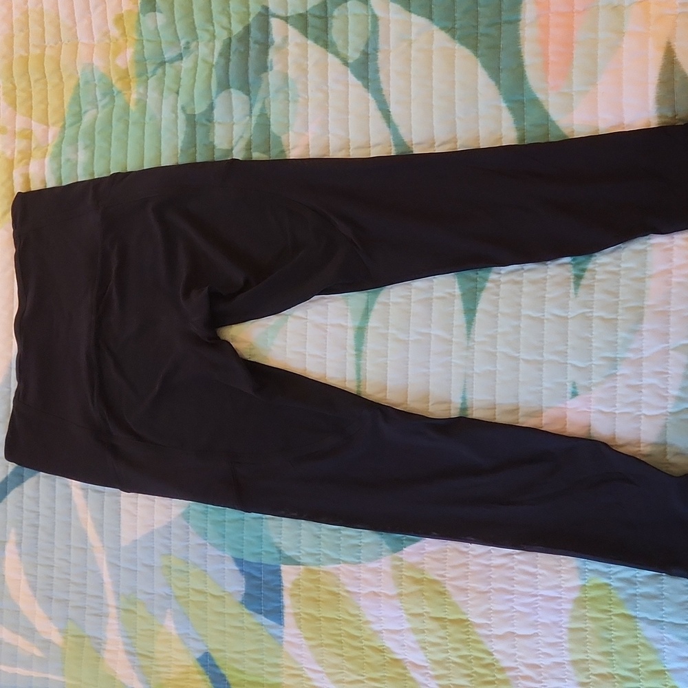 Athleta Vitality Stash pocket 7/8 Tight In POWERVITA - Picture 7 of 11